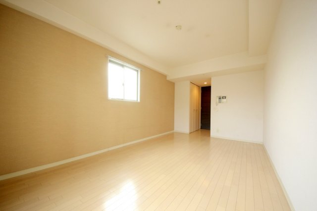 居室・リビング　エスリード福島第5