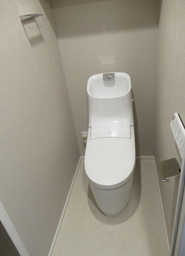 トイレ　トイレもきれいです