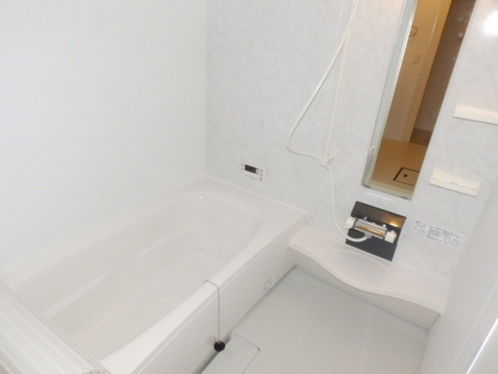 バス・シャワールーム　一坪風呂