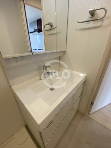 洗面設備　プレジオ弁天町EURO（プレジオ弁天町ユーロ）　洗面台