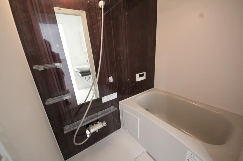 バス・シャワールーム　お風呂です