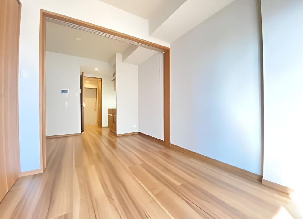 居室・リビング　☆明るい居間☆