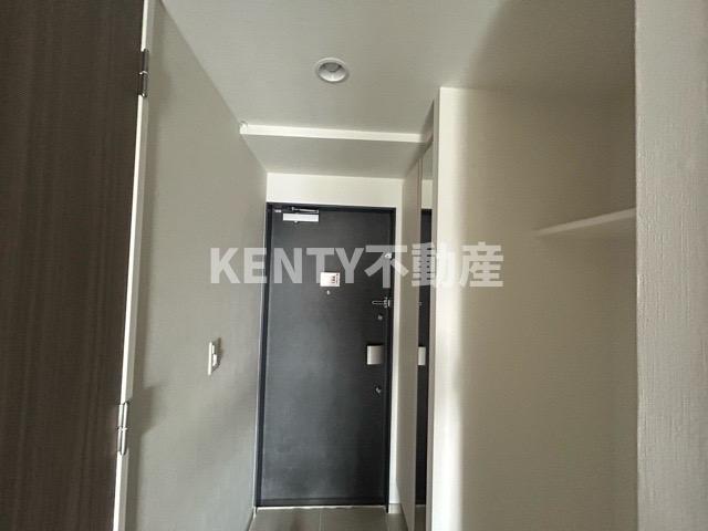 玄関　落ち着いた玄関です