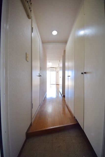 玄関　シューズボックスあります♪