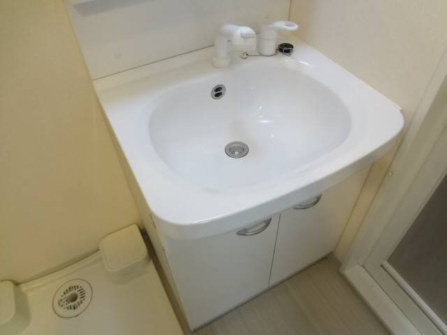 洗面設備　シャンプードレッサー