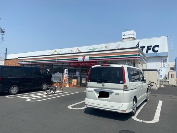 コンビニ　セブンイレブン宇都宮東今泉2丁目店（コンビニ）まで190m