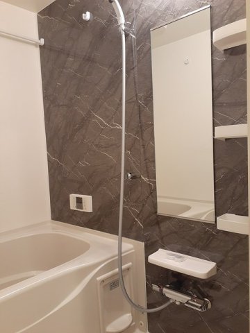 バス・シャワールーム　お風呂で日々の疲れを落としましょう