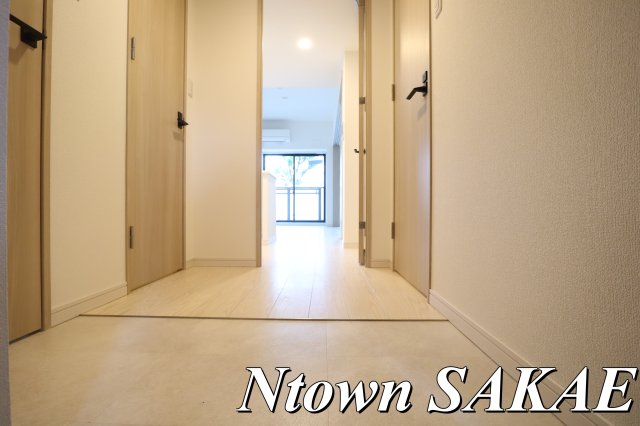 玄関　明るい玄関です