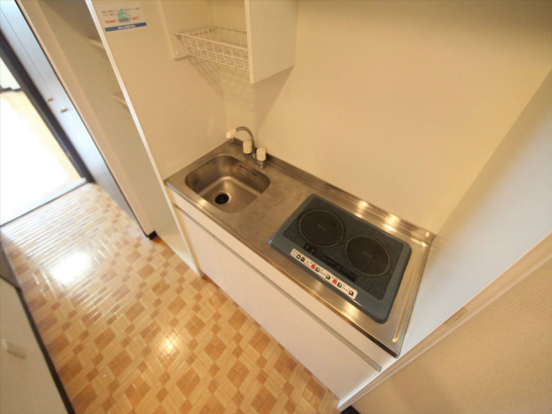 キッチン　システムキッチン　（2口電気コンロ付）