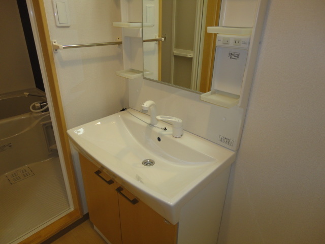 洗面設備　洗髪洗面化粧台