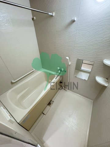 バス・シャワールーム　清潔感のある浴室です！