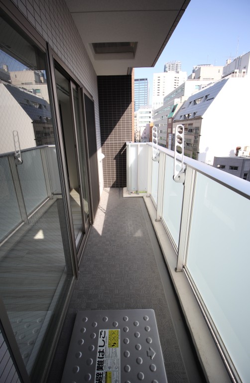 バルコニー　バルコニー