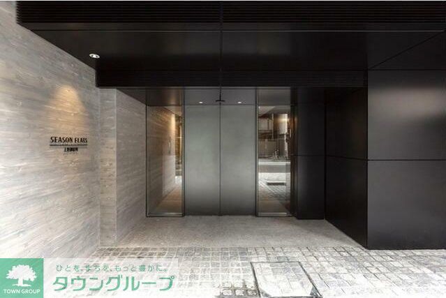 エントランス　エントランス