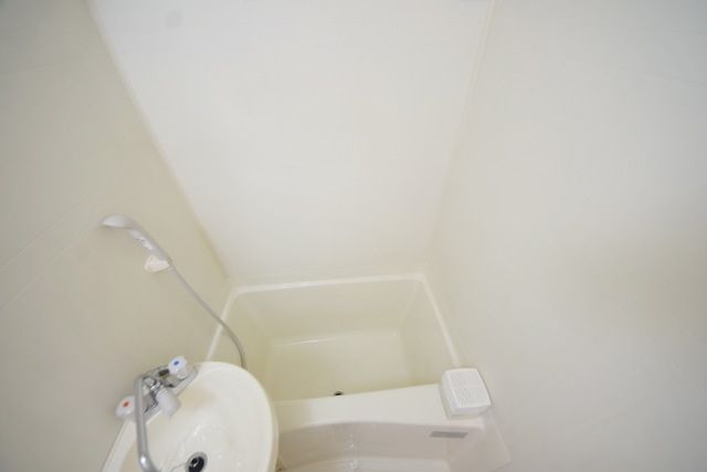 バス・シャワールーム　★お問い合わせはタウンハウジングまで★