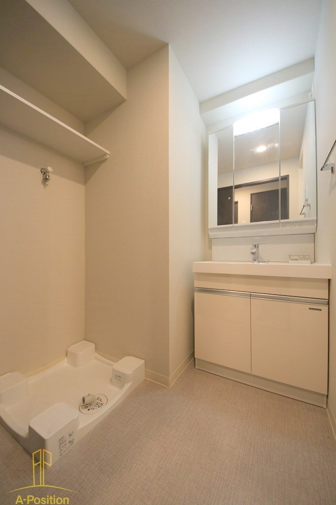 洗面設備　サムティ京橋Clear