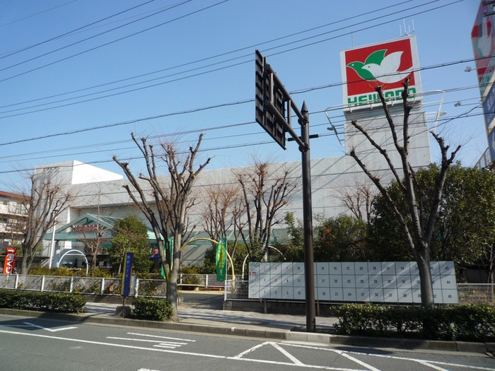 ショッピングセンター　平和堂真砂店（ショッピングセンター）まで140m