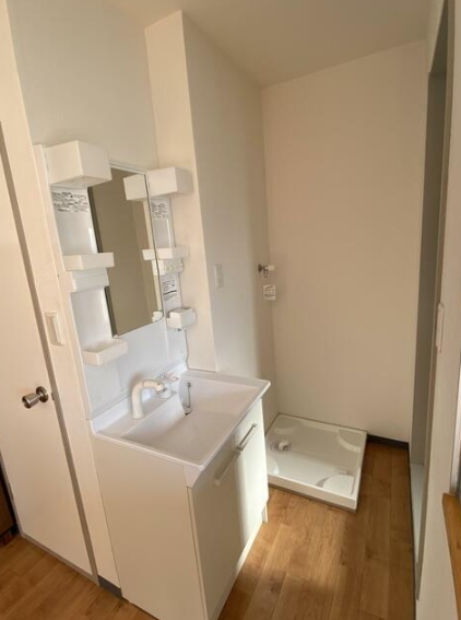 洗面設備　※別部屋参考写真☆独立洗面台・室内洗濯機置場☆☆