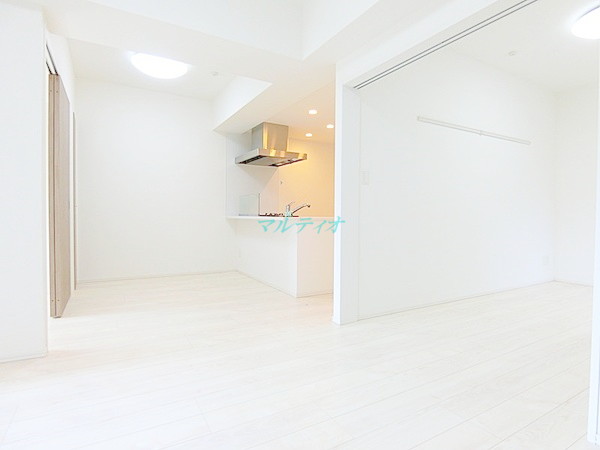 居室・リビング　リビング