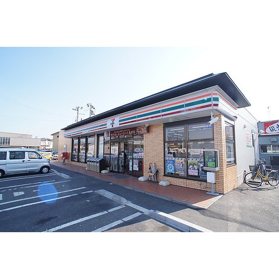 コンビニ　セブンイレブン郡山横塚店（コンビニ）まで853m