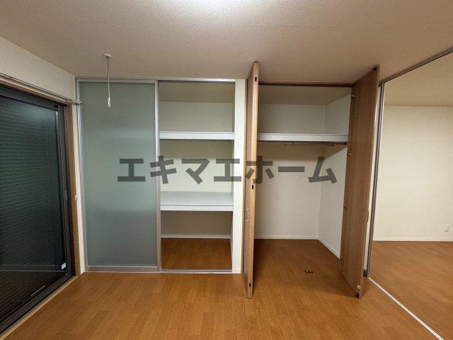 収納　同物件別部屋参考写真です。