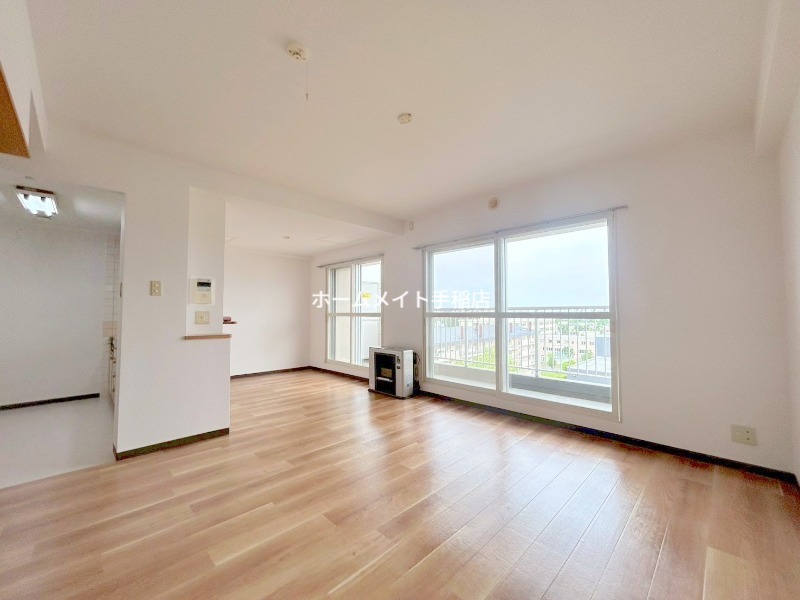 居室・リビング　明るいリビング♪