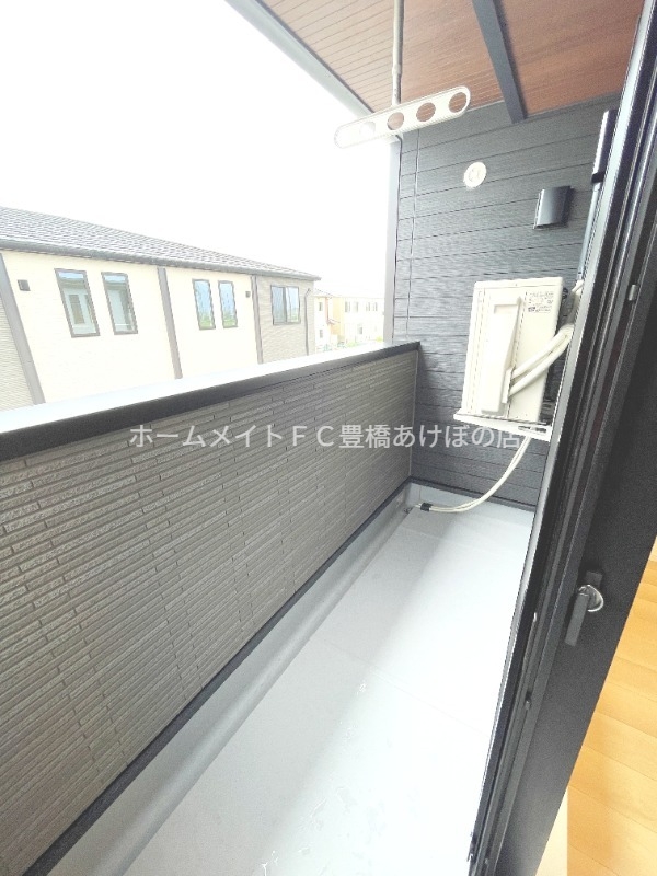 バルコニー　同型完成モデル