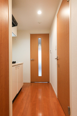 玄関　同タイプ参考写真