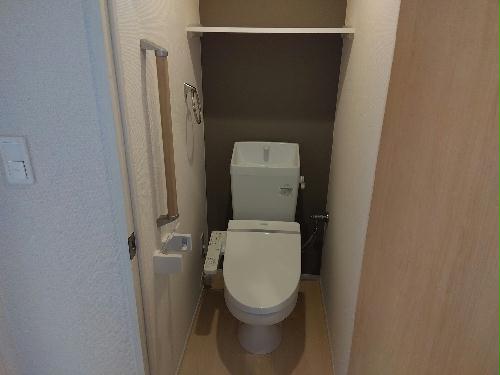 トイレ　温水便座付き♪
