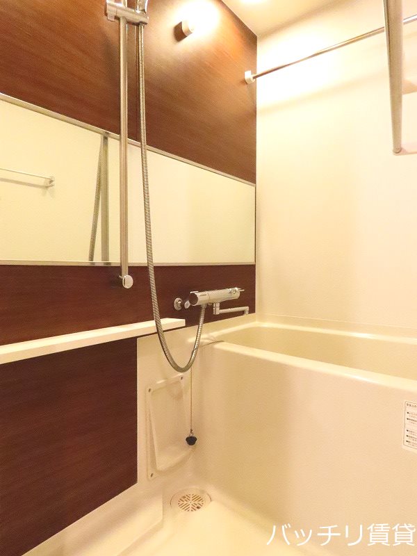 バス・シャワールーム　別号室の写真となります　現状優先