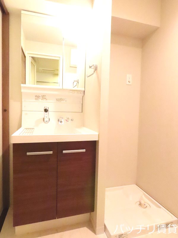洗面設備　別号室の写真となります　現状優先