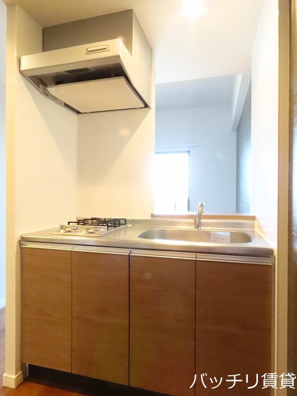 キッチン　別号室の写真となります　現状優先