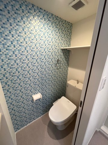 トイレ　温水洗浄便座付き※同シリーズ物件の参考写真になります