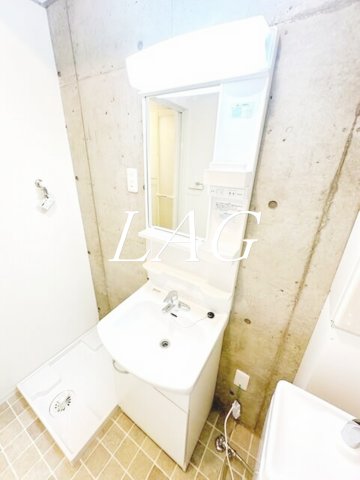 洗面設備　洗面台です。