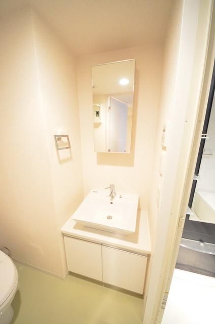 洗面設備　☆忙しい朝晩の強い味方☆