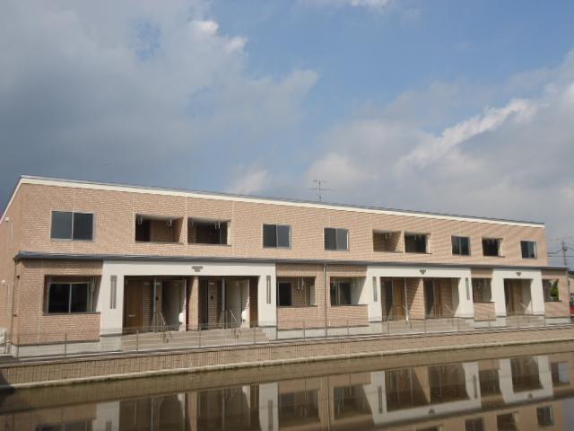 駐車場　外観写真（昼）