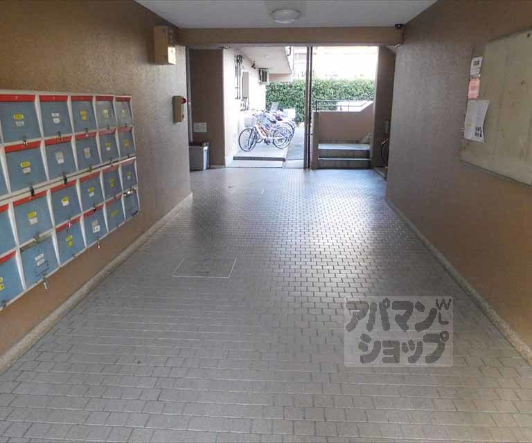 ロビー　エレベーター