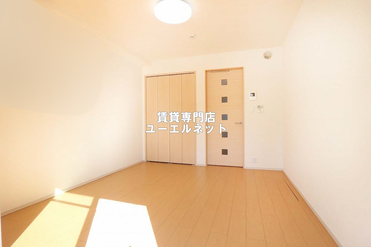 その他部屋・スペース　明るく開放感のある居室で、自分だけのくつろぎ空間を。