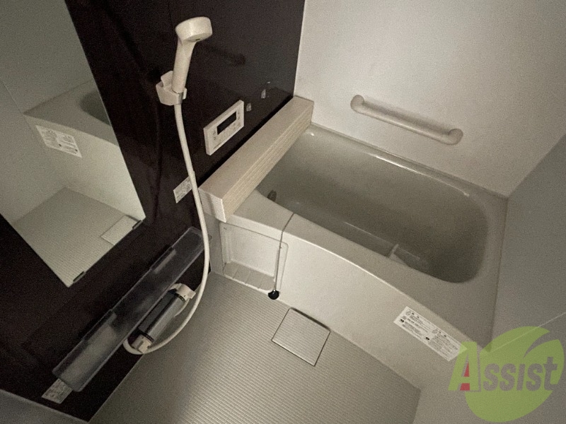 バス・シャワールーム　疲れた時はゆっくり湯船につかってみてはいかがでしょうか。