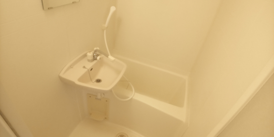 バス・シャワールーム　疲れた日は浴槽につかって一息♪