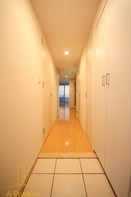 玄関　ポートヴィラ靭公園