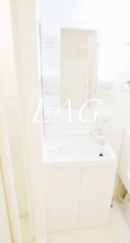 洗面設備　洗面台です。