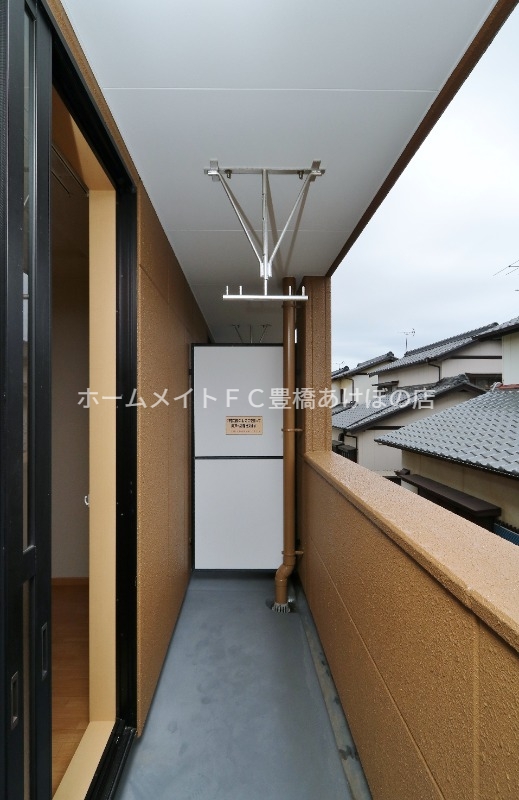 バルコニー　同型別部屋写真
