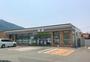 コンビニ　セブンイレブン山口朝田店（コンビニ）まで210m