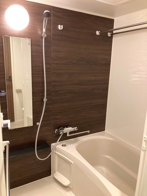 バス・シャワールーム　※写真は同タイプ住戸です。