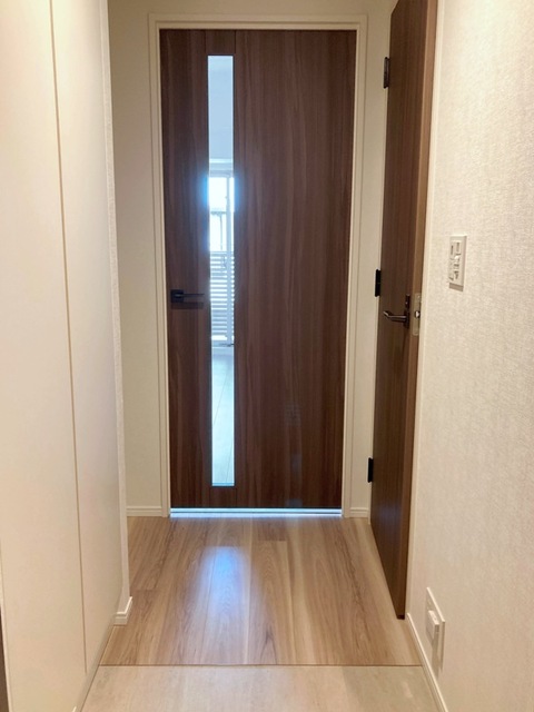 玄関　※写真は同タイプ住戸です。