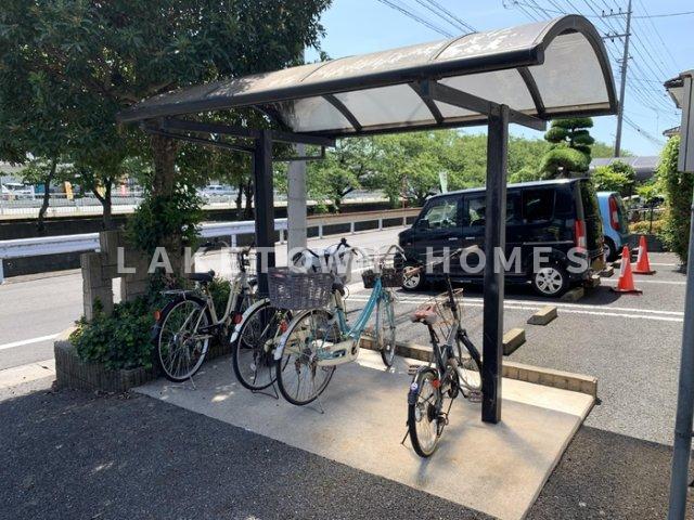 その他共有部分　敷地内駐輪場です。