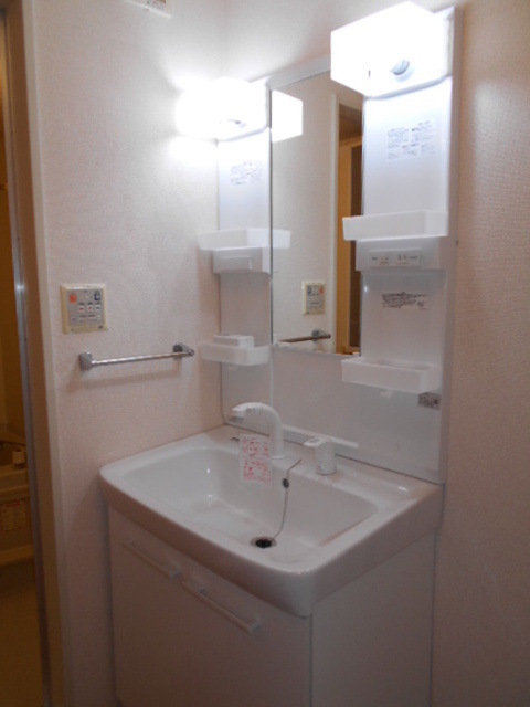 洗面設備　洗髪洗面化粧台