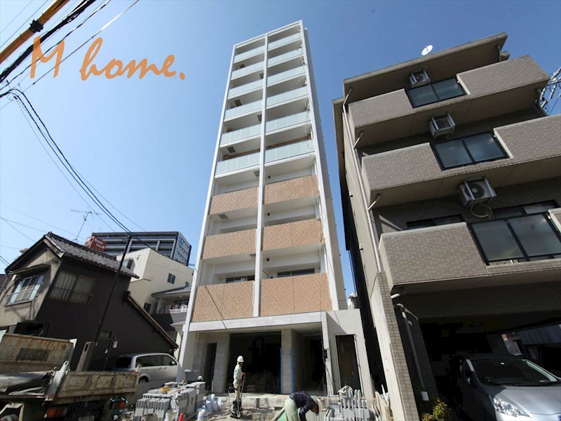 建物外観　外観　オートロック　防犯カメラ　外壁タイル張り