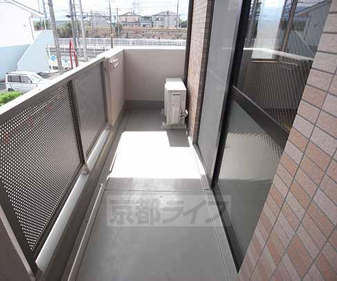 バルコニー　南向きでバルコニーで日当たり・