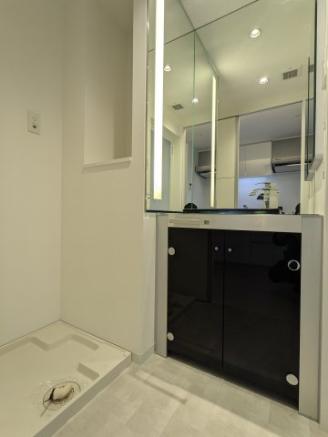 洗面設備　703号室
